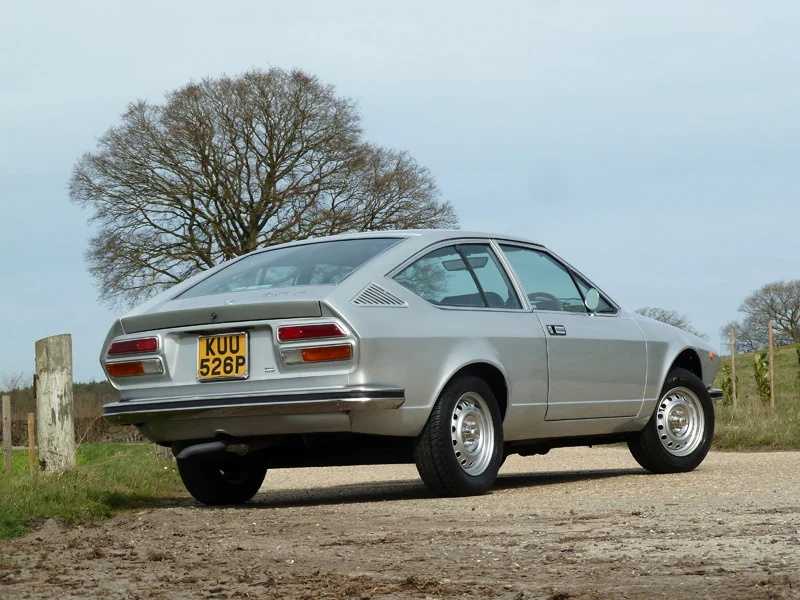 KUU_526P_19-3-14_Rear3a.JPG