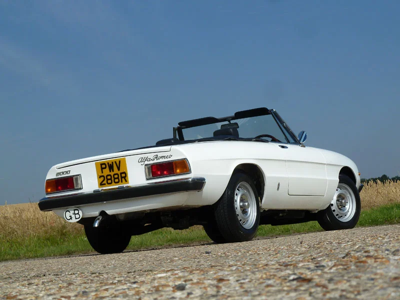 Black and White Garage - 1976 Alfa Romeo 2000 Spider Veloce RHD