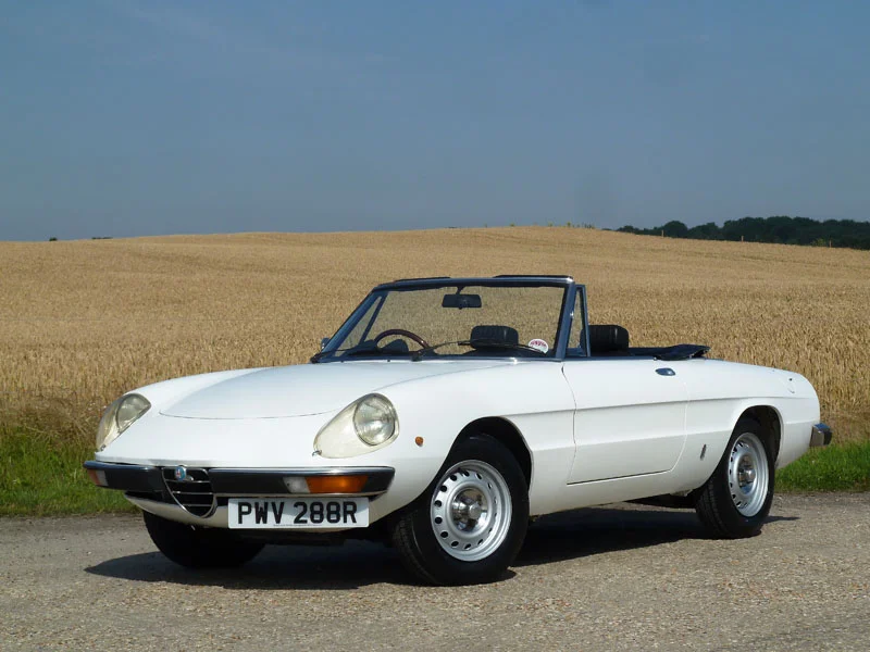 Black and White Garage - 1976 Alfa Romeo 2000 Spider Veloce RHD