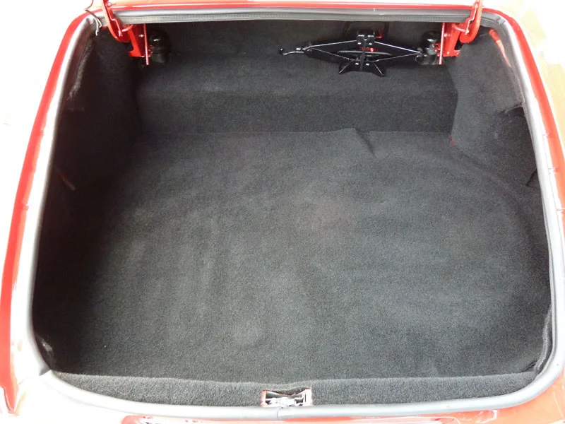 SUW-84F_22-9-14_Trunk.JPG