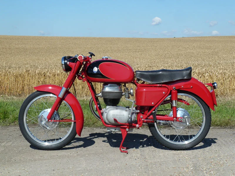 Maserati-160_3837_31-7-15_Side2.JPG