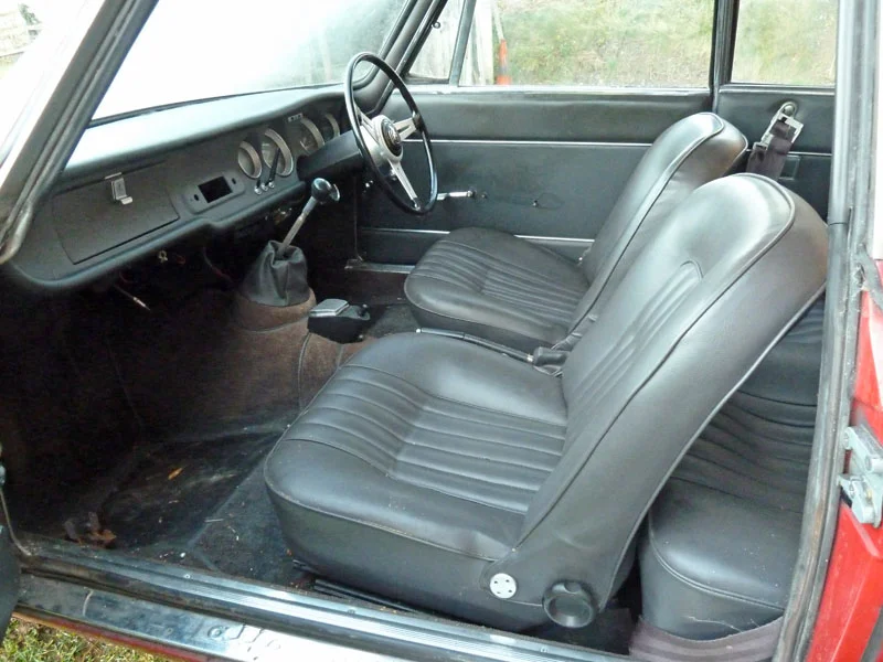 LDG-688F_25-12-16_Interior3.JPG