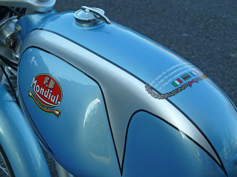 Mondial-48-Sport_19-1-17_Detail1.JPG