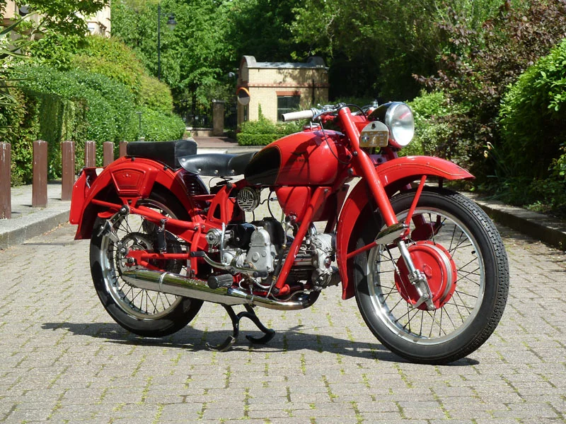 Moto-Guzzi-Airone-Sport_27775_Front2.JPG