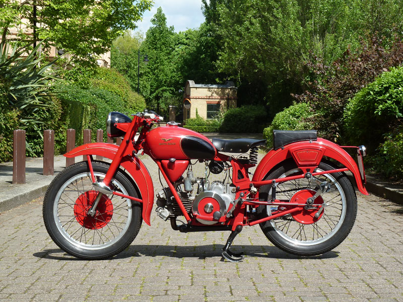 Moto-Guzzi-Airone-Sport_27775_Side4.JPG
