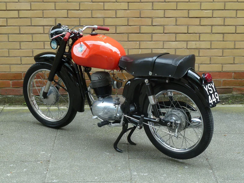 MVA-125_622487_Rear.JPG