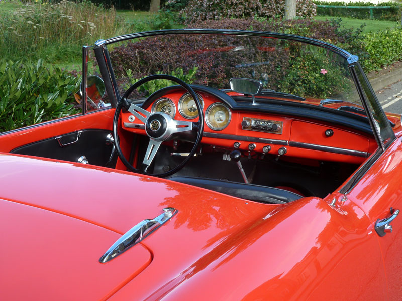 DSK-133_6-9-17_Interior5.JPG