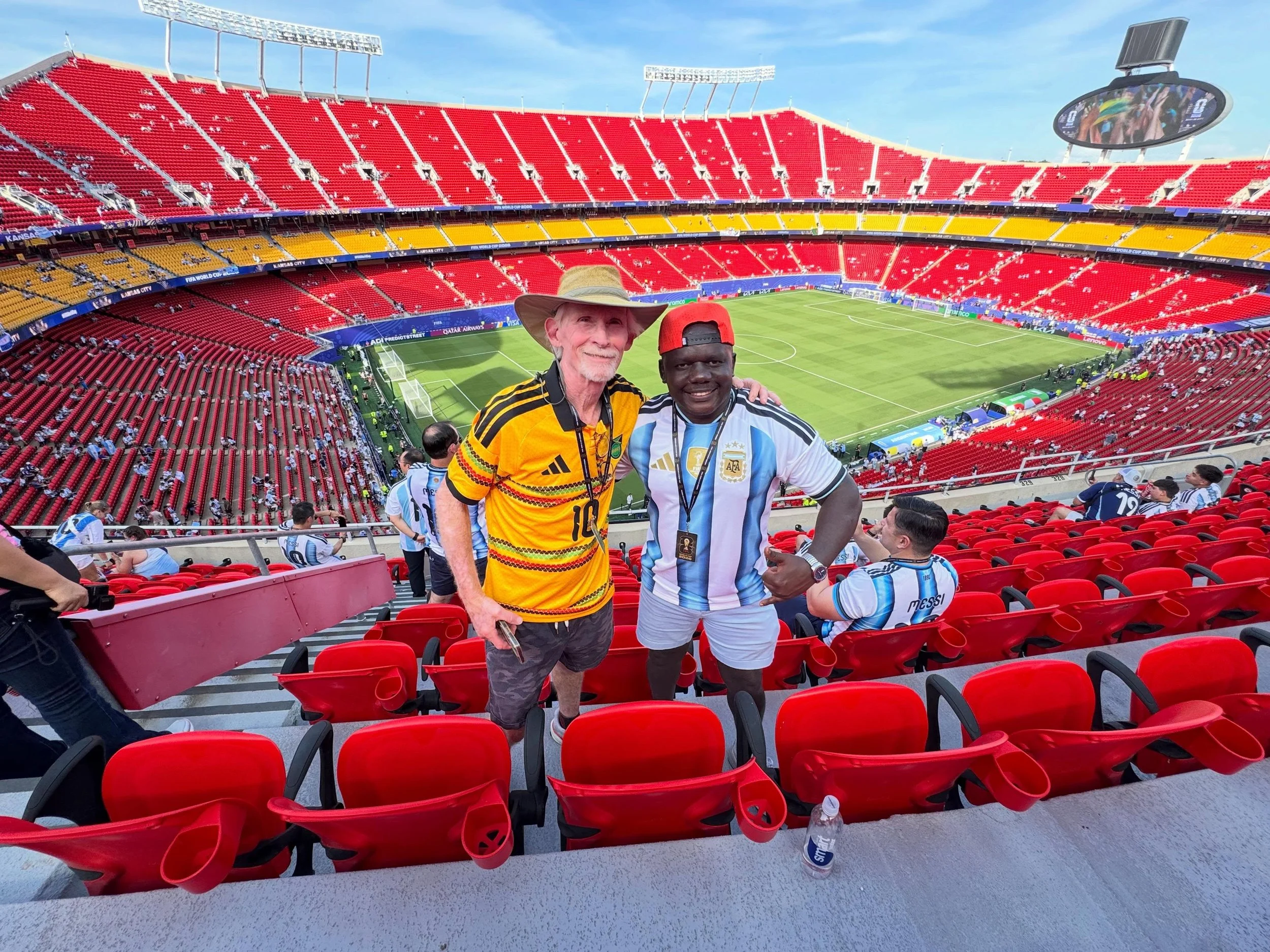 &ldquo;Last night, two of my very favorite people attended a World Cup game in Kansas City. My dad and Moses @eng_mvagare got to sit with 69,000 other people in Arrowhead Stadium and watch Lionel Messi break records. 90% of the crowd was wearing Arge