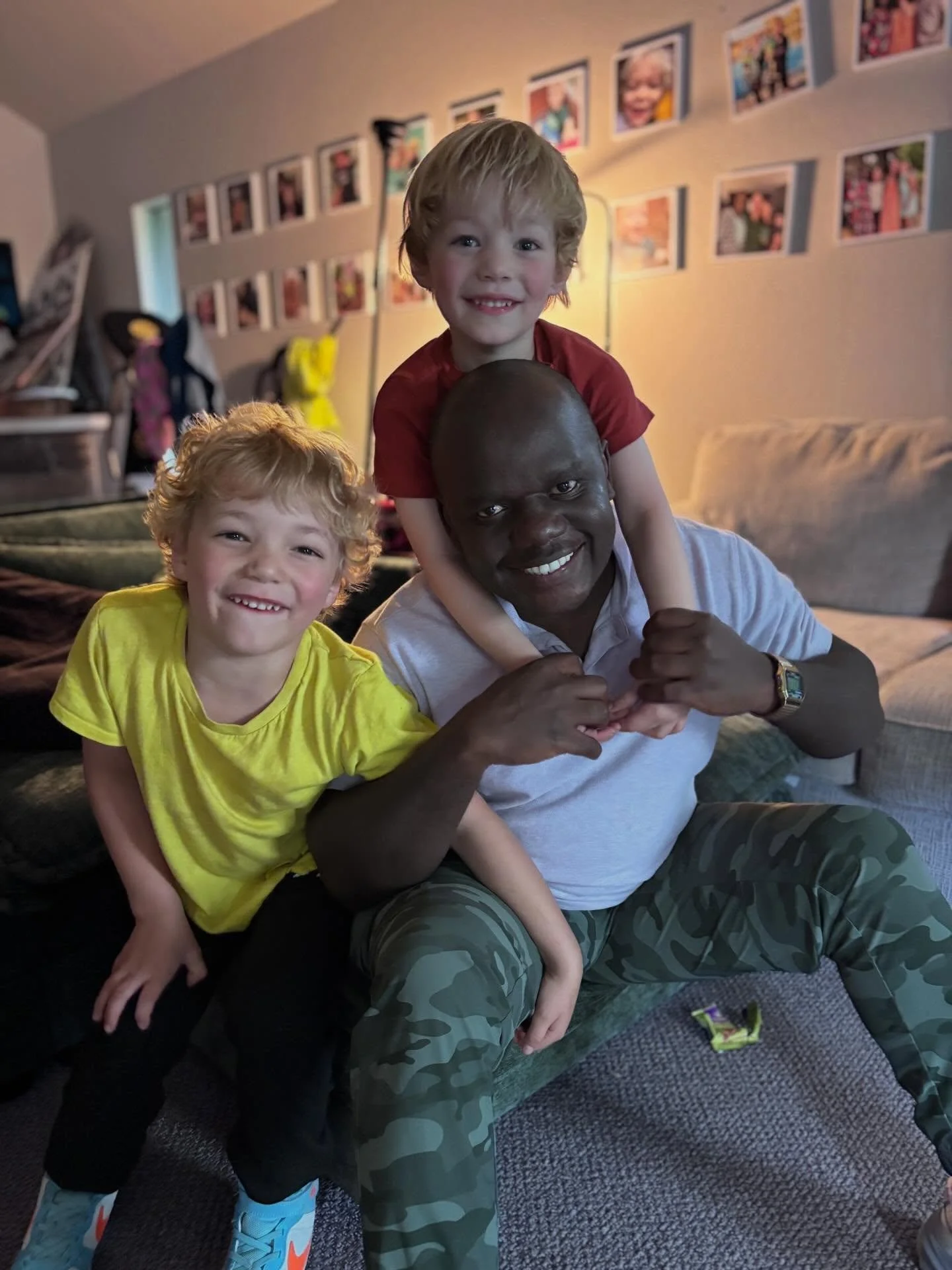 My boys are never more excited than when Uncle Vincent @eng_mvagare comes to town. They LOVE him so much! It makes my heart glad to have us all together again! 🥹🥹❤️❤️❤️

#restorehumanity #rhglobalfamily #rhscholars #lovethatlastsalifetime