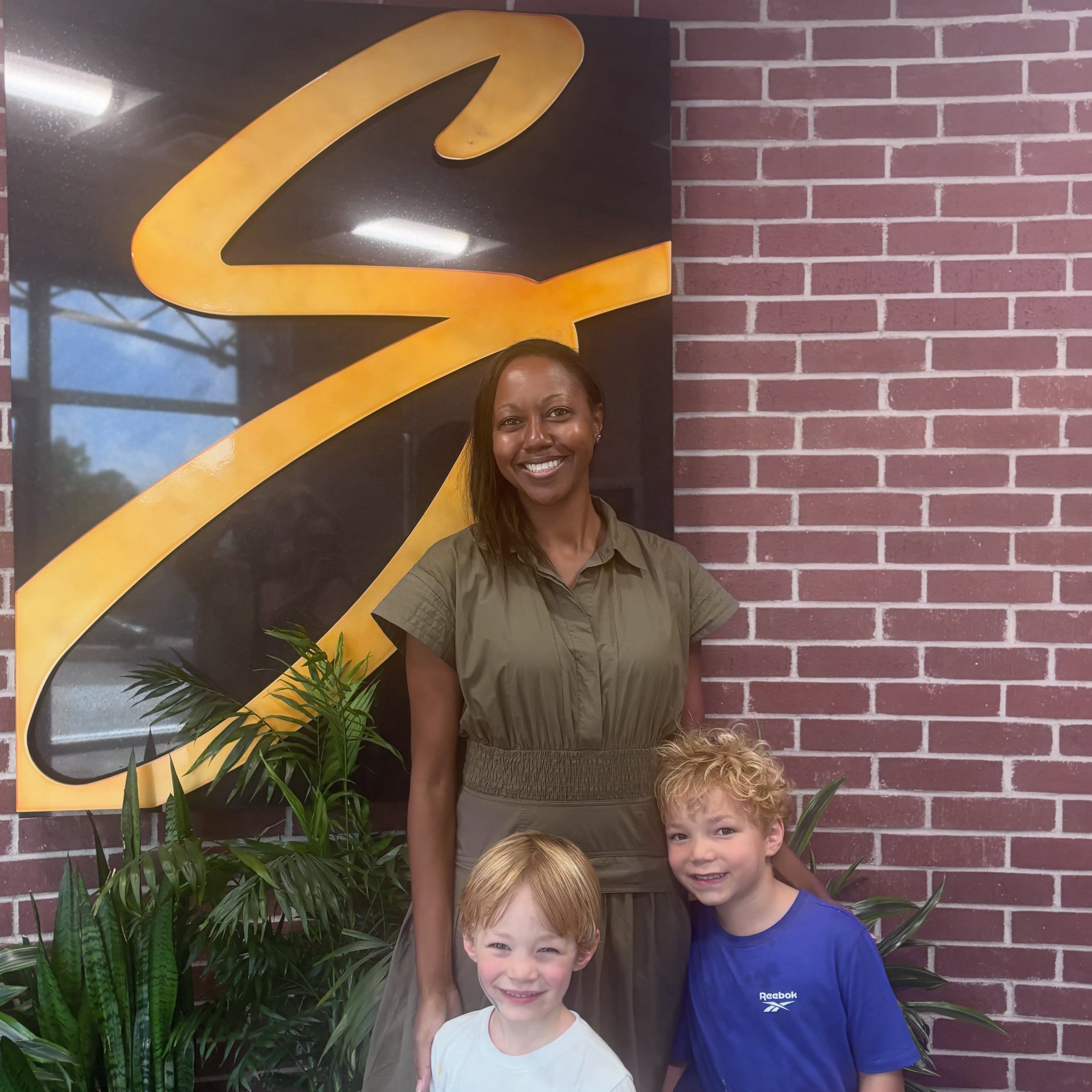 We couldn&rsquo;t love this lady anymore! @22jeg22 @gary.head.civ and the entire Signature Bank team take such good care of all of their bank customers. They take community banking to the next level! 🙌🥰

I opened our Restore Humanity bank account a