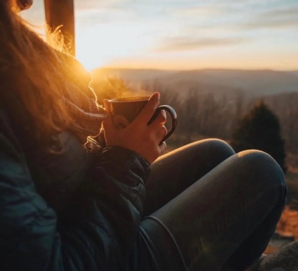 In cozy clothes with a hot drink in my hand and a gorgeous fall view. That is my definition of the perfect morning 🍂🍁

Have you seen this incredible package in our Winetopia silent auction from @buffalooutdoorcenter ? 

He Enjoy a two-night stay in