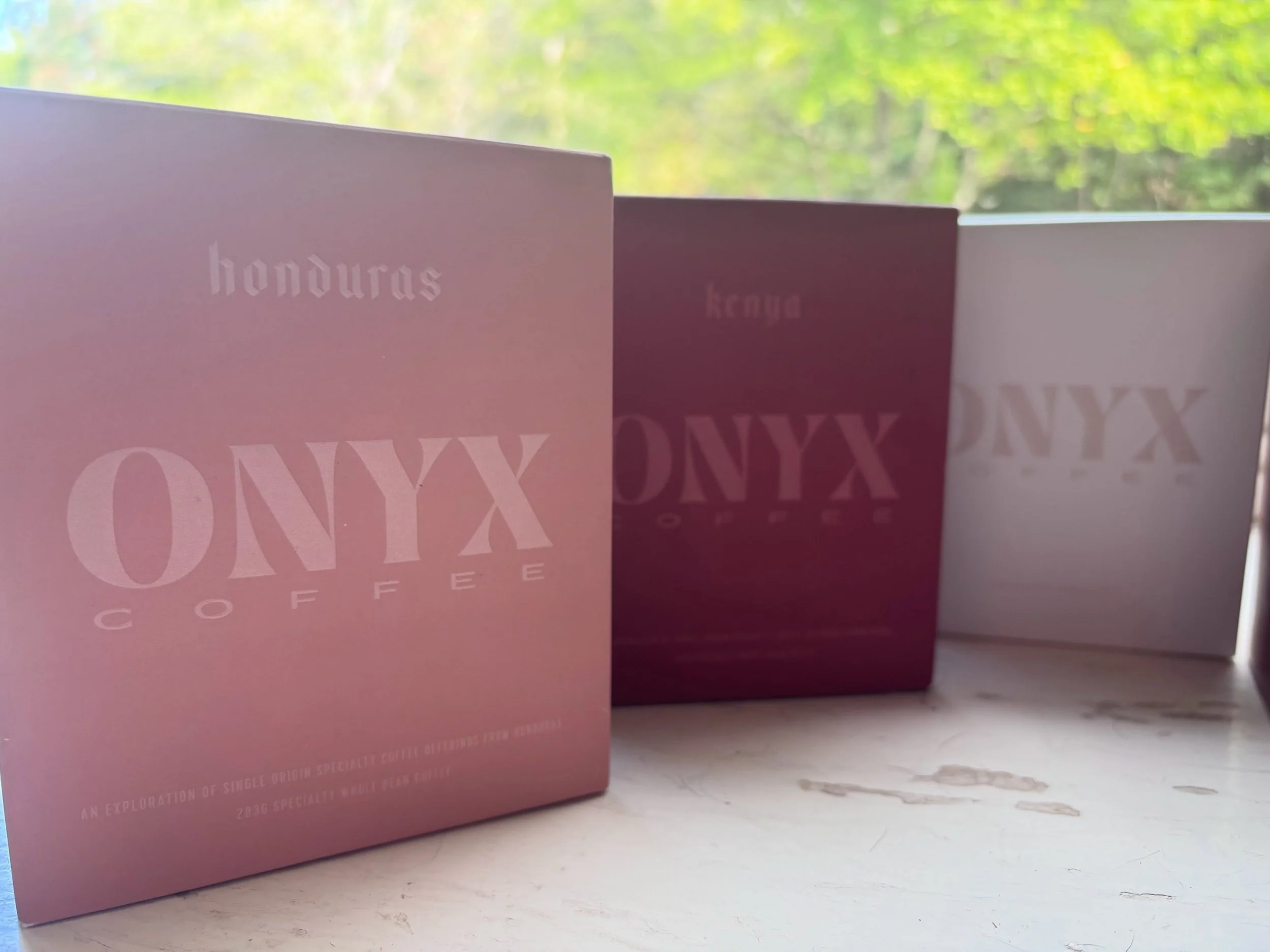 We love @onyxcoffee and we love having them in our Winetopia silent auction every year 
☕️ ☕️ ☕️ 

This year they donated 5 of their most popular flavors so you can stock up on your favorites 🙋🏻&zwj;♀️🙋🏻&zwj;♀️🙋🏻&zwj;♀️💃🏻💃🏻💃🏻

Make your b