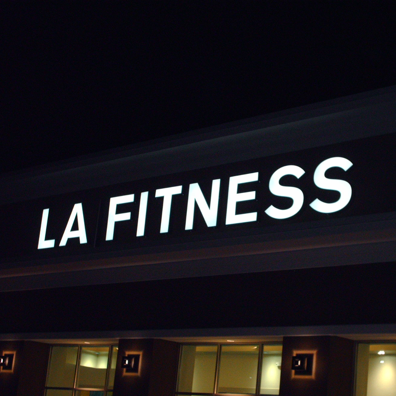 LAFitness.jpg