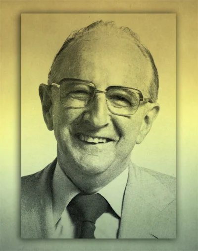 Ken Tribe_verysml.jpg