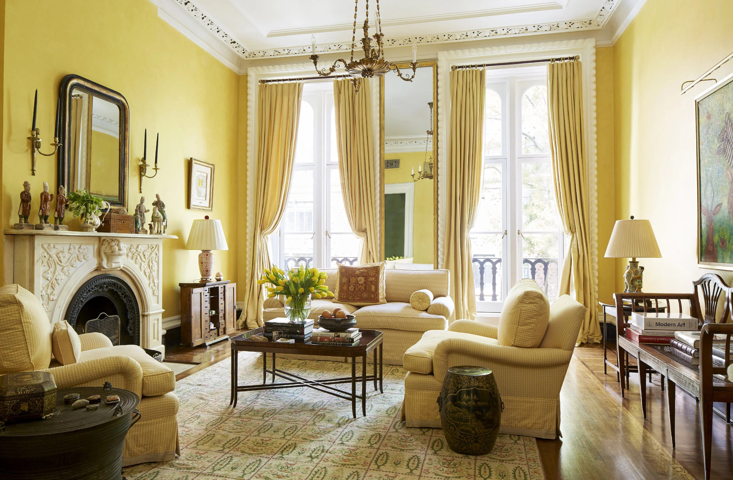008_livingrm_131a.JPG