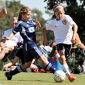 Black Thunder in action in first WAGs season in 2012
