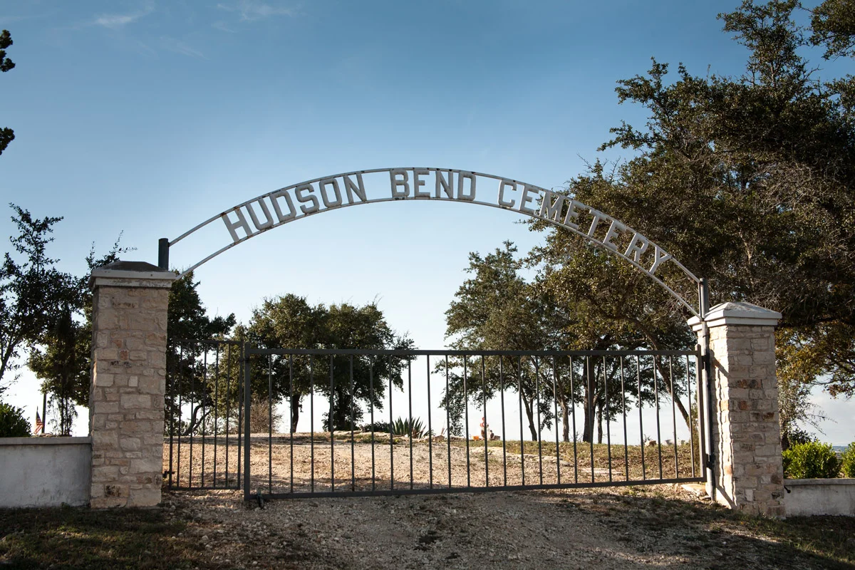 Cemetary3.jpg