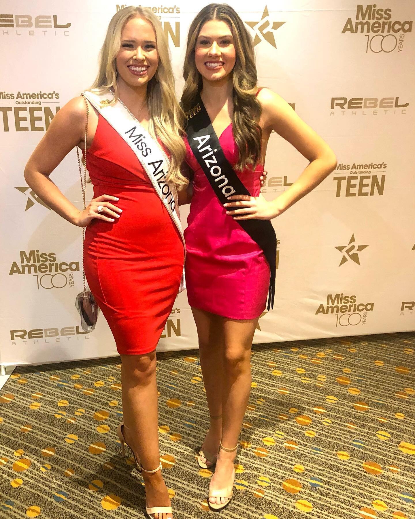 Saray rocked the stage in talent last night! We are so proud of our @maoteenaz! She was feeling great at visitation and looking adorable in @glamsquadaz! Tonight is fitness, evening wear and onstage question!  Good luck to our #sarayofsunshine! ☀️🌵?