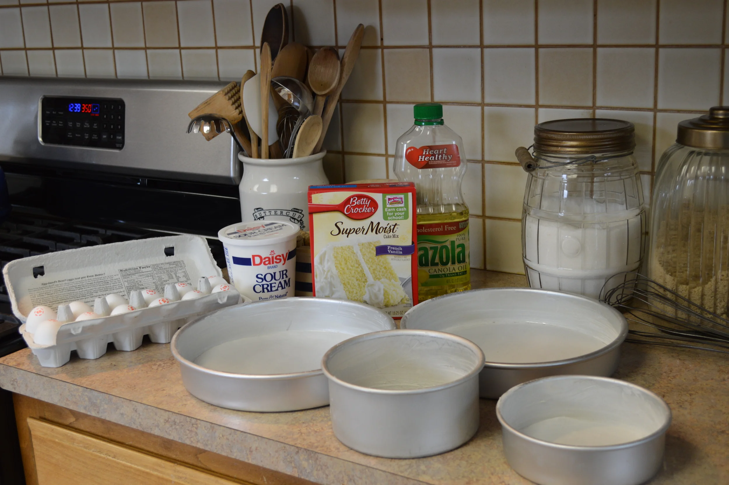 Notice "secret" ingredient...sour cream!