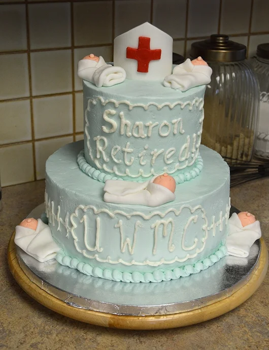 Ta da! Cake is done! Such a great feeling:).
