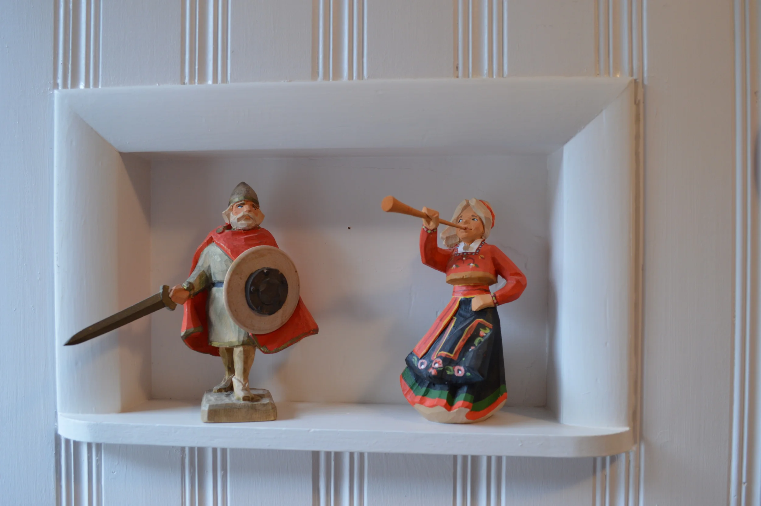 Henning figurines...