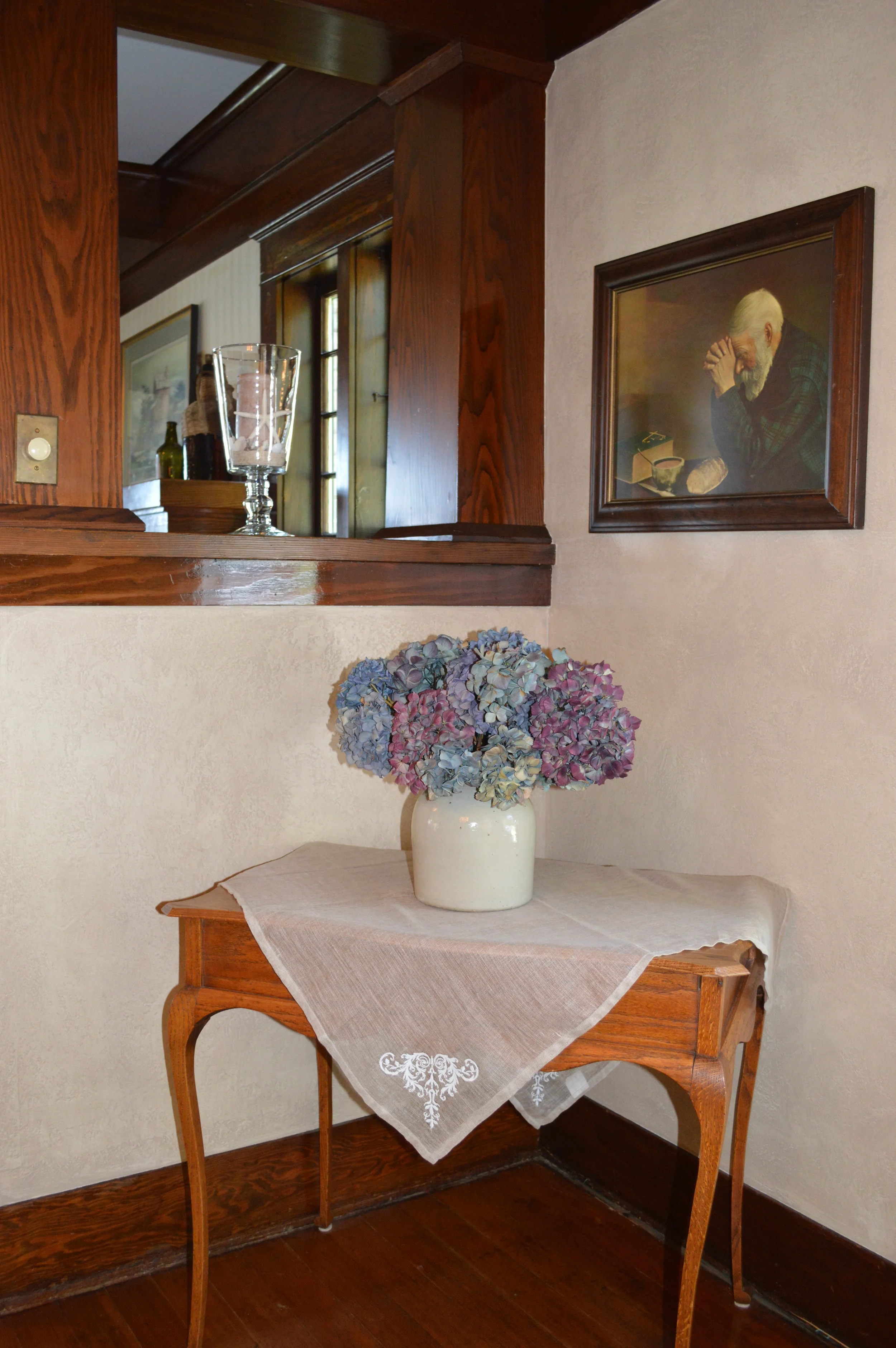 Corner of the dining room...love the portrait of the old man in prayer.
