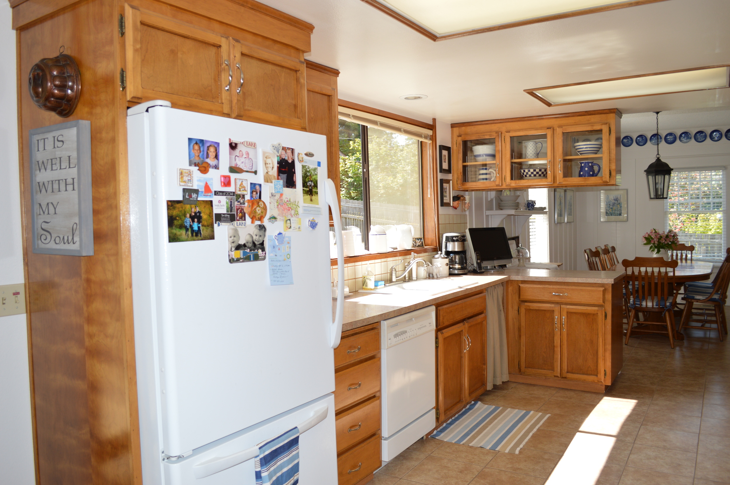 The curtain area past the sink is where the trash compactor was...we keep our waste basket behind the curtain now.