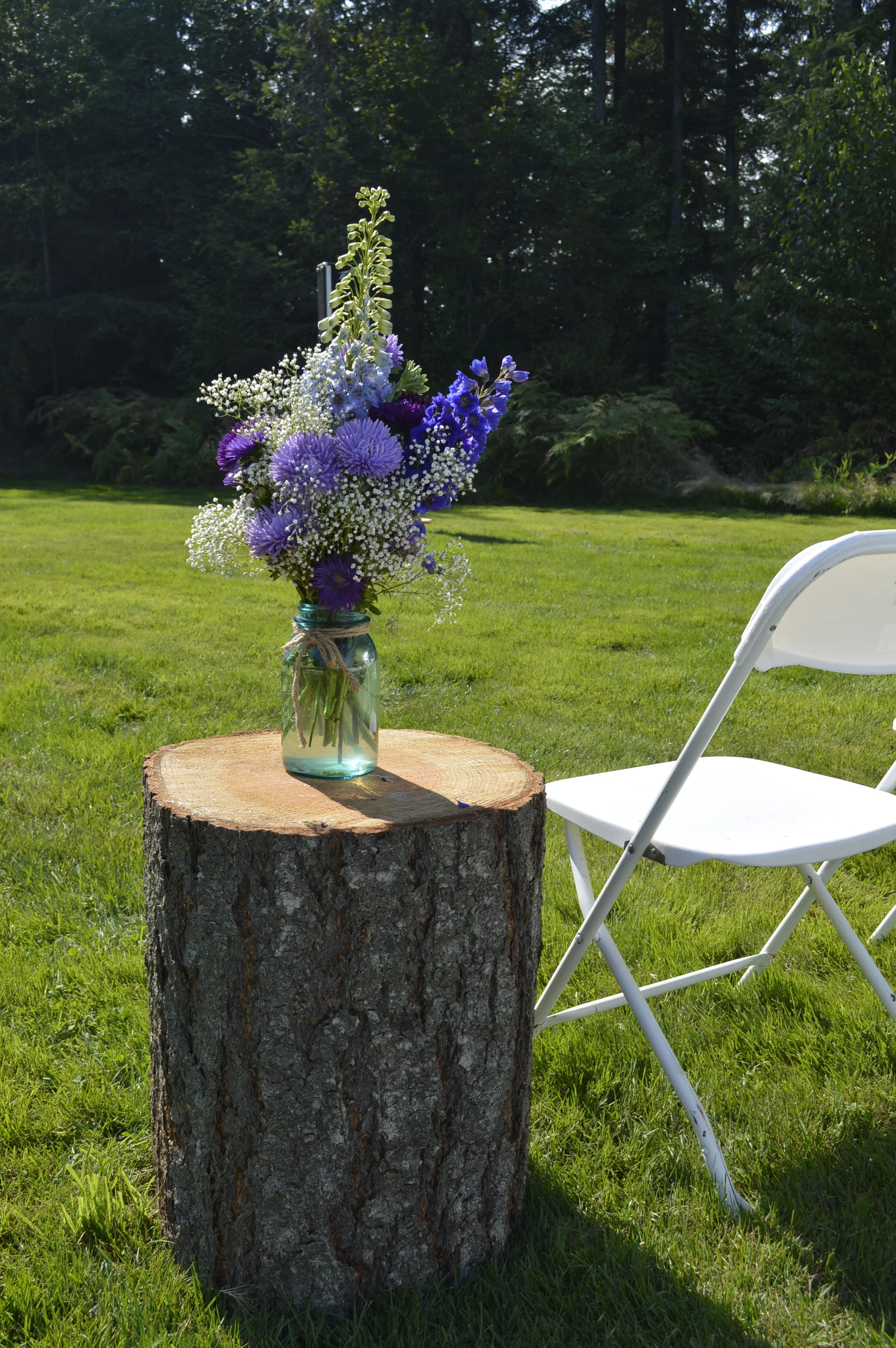 Lois and I made a small contribution to the wedding by arranging the flowers, and putting the bridal bouquets and boutonnieres together.