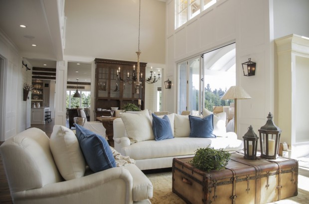 Another view of living room...(pinterest)