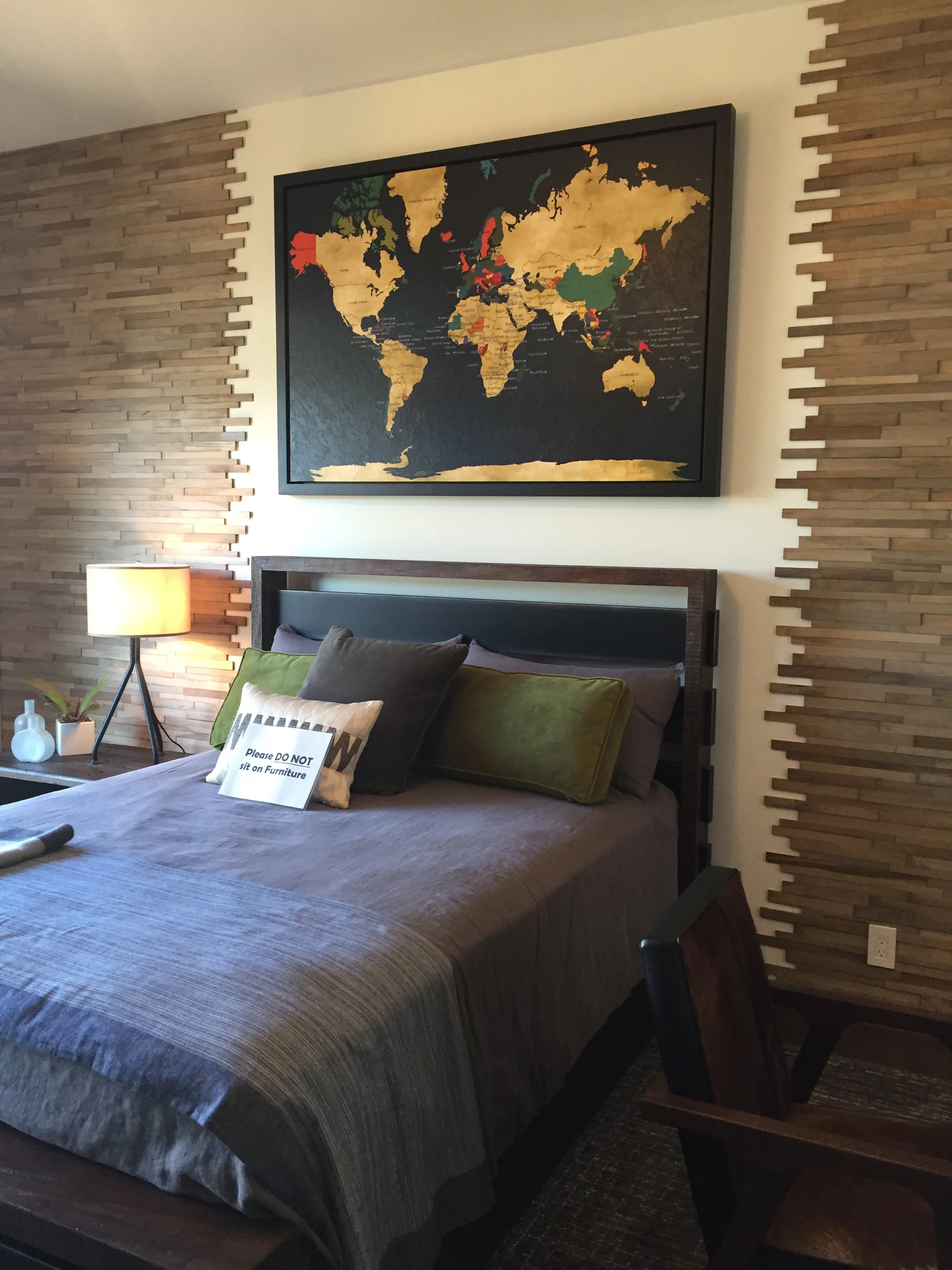 Unique wall treatment...