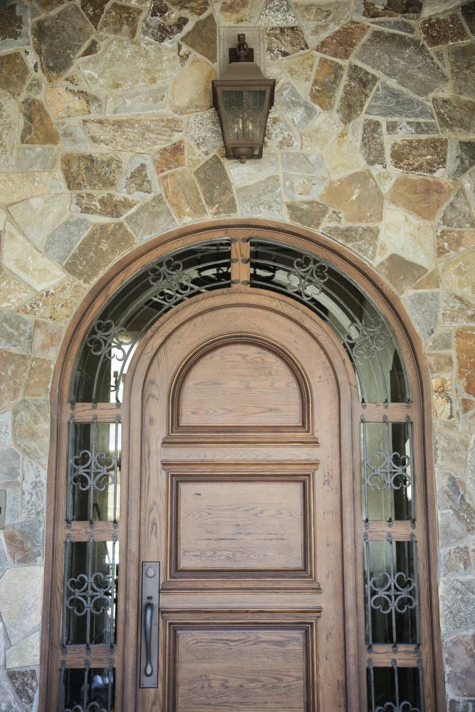 Beautiful front door and stone work...(Photo from Oregon Live)
