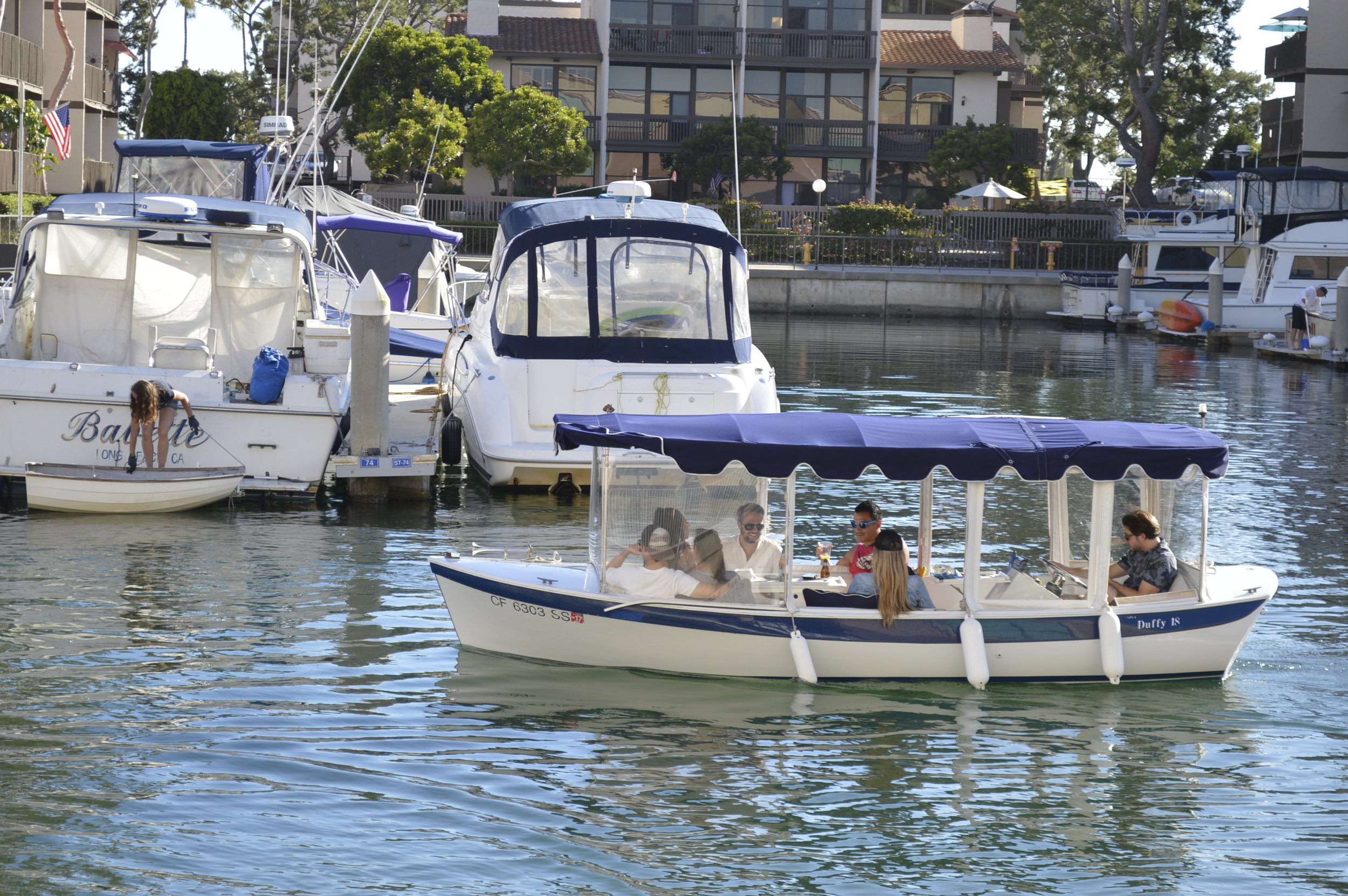 The boat coming into to the dock...