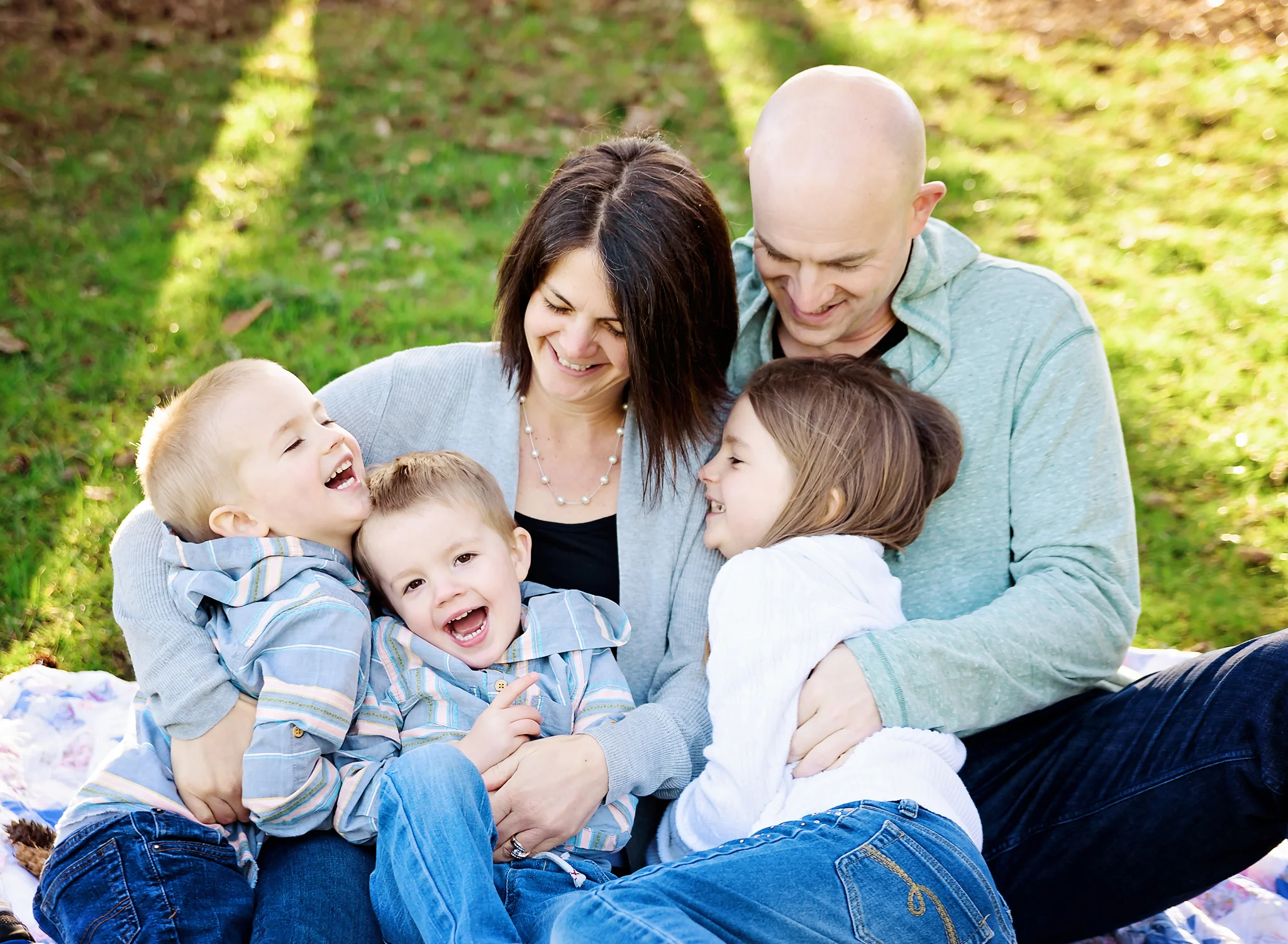 family laughter photo(16).jpg