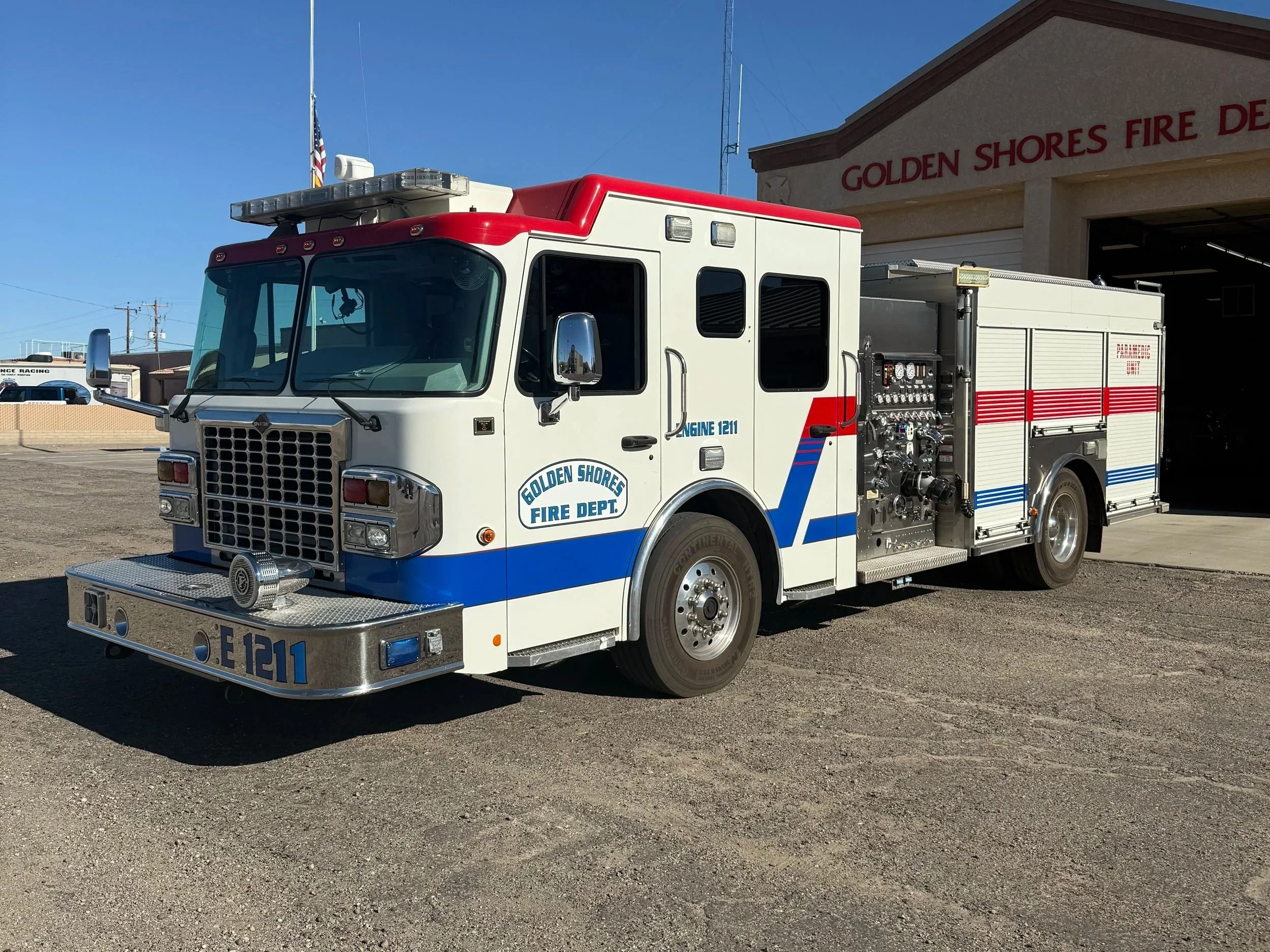 Engine 1211