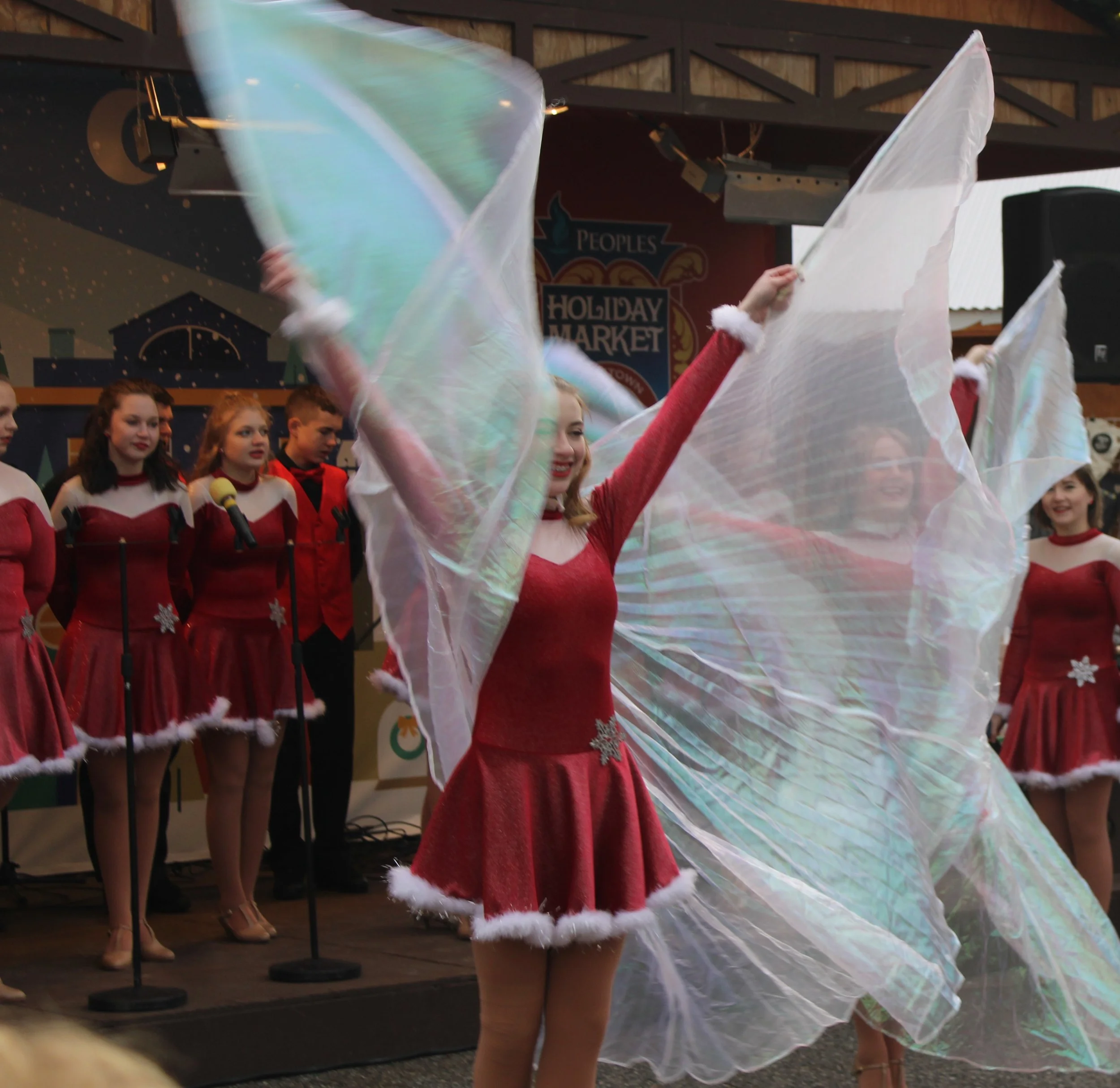 market square wings.JPG