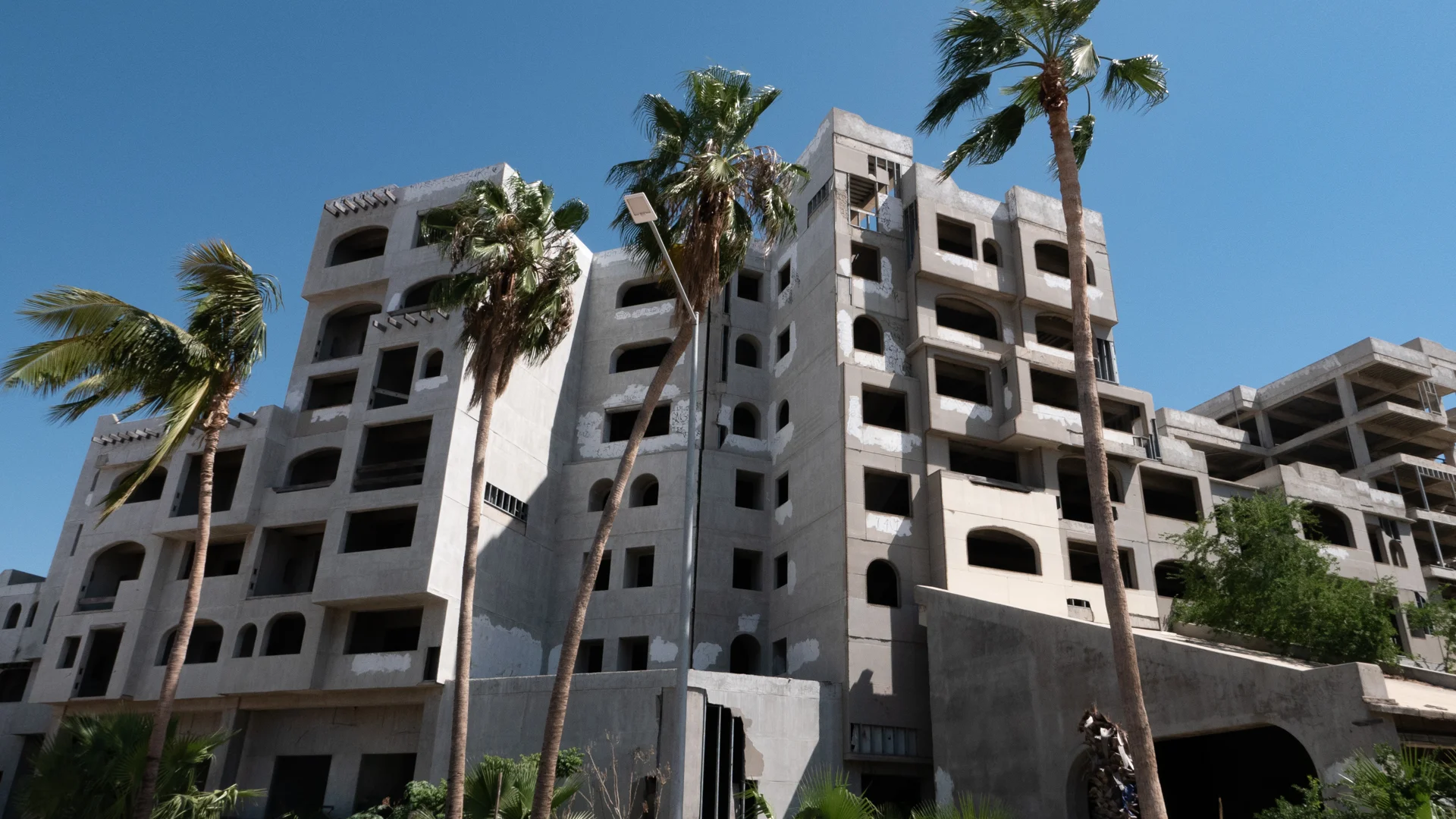 cabo-san-lucas-concrete-apartment.jpg