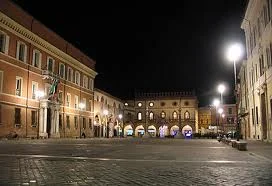 piazza_popolo.jpg