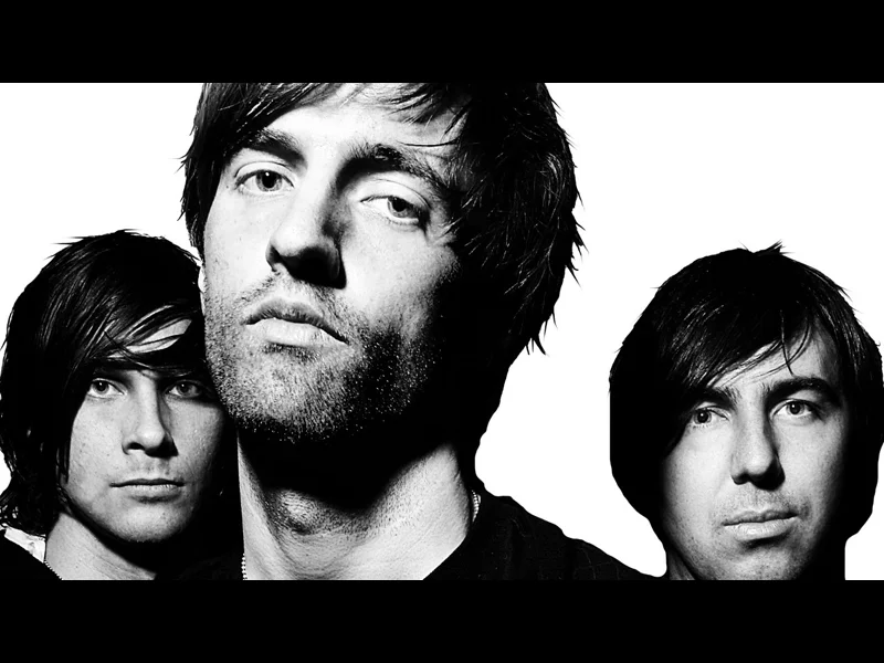CUT COPY
