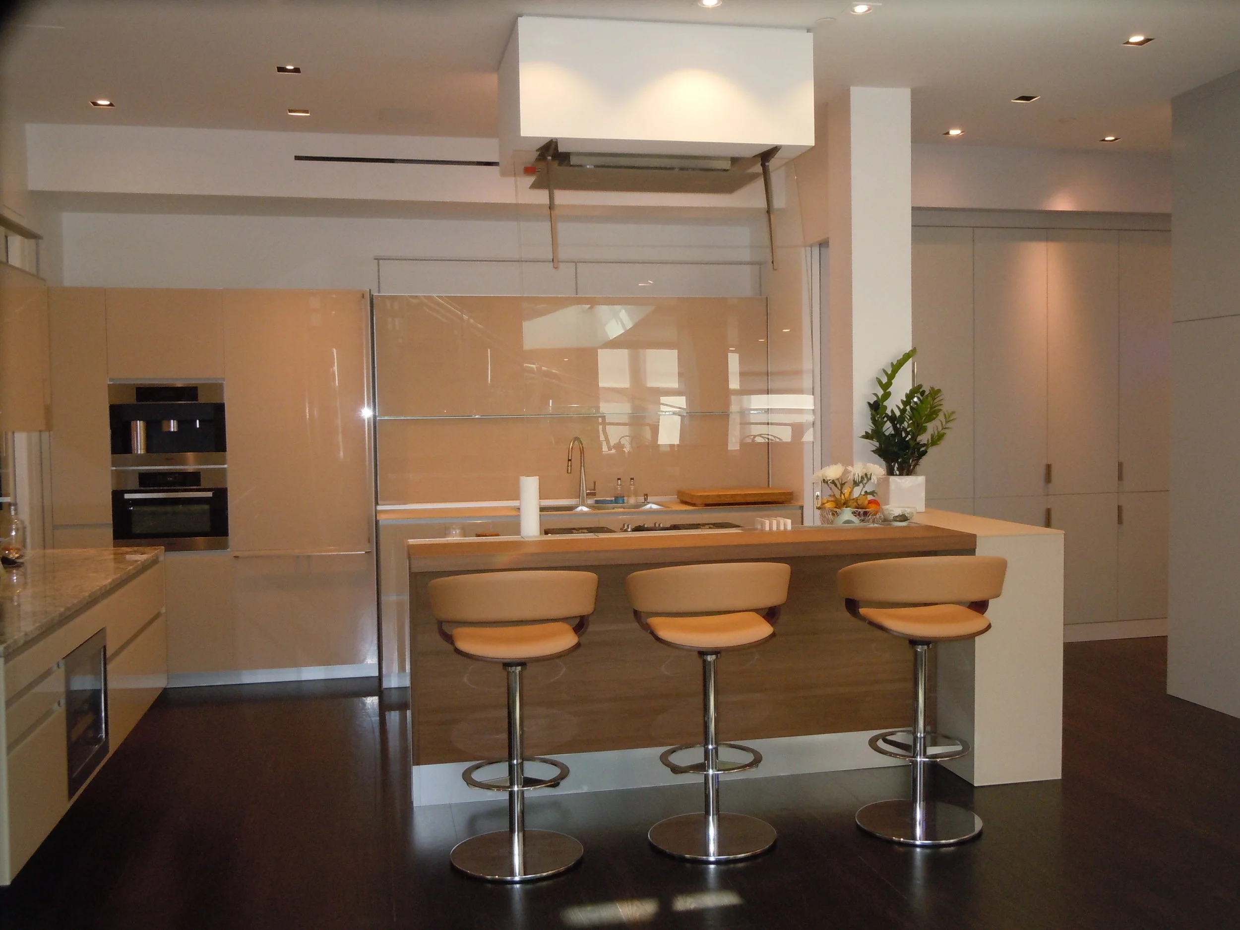 3.1 Kitchen.JPG