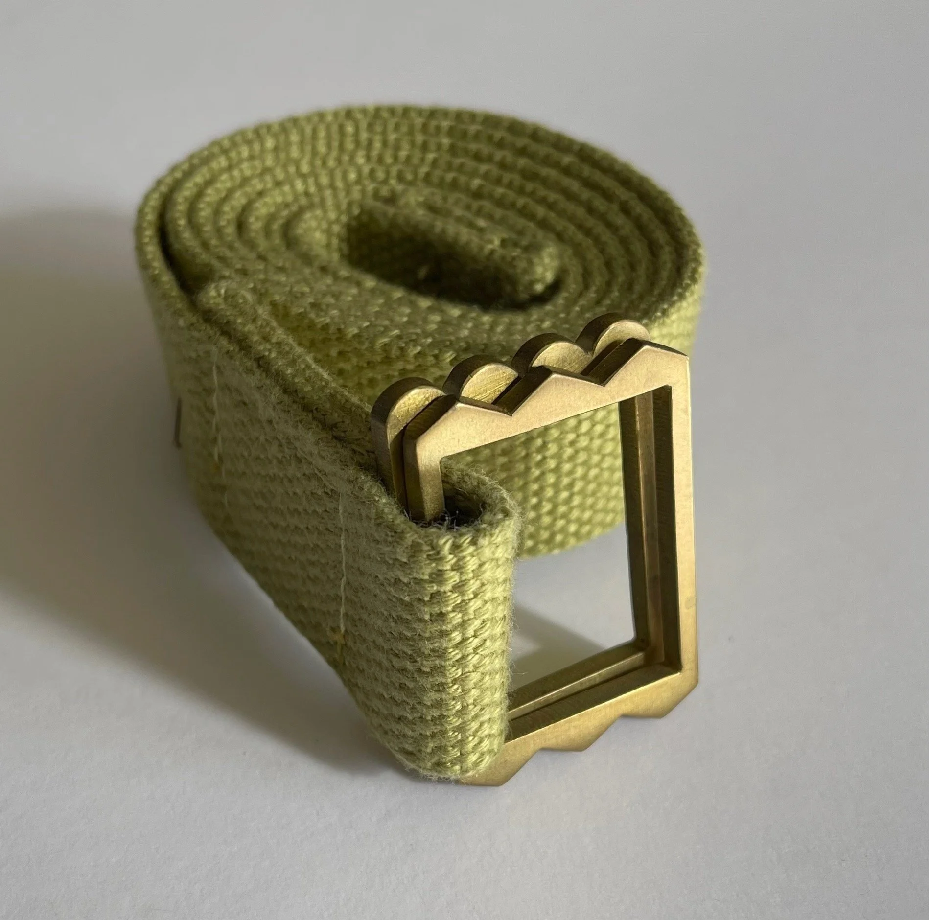 olive belt.jpg