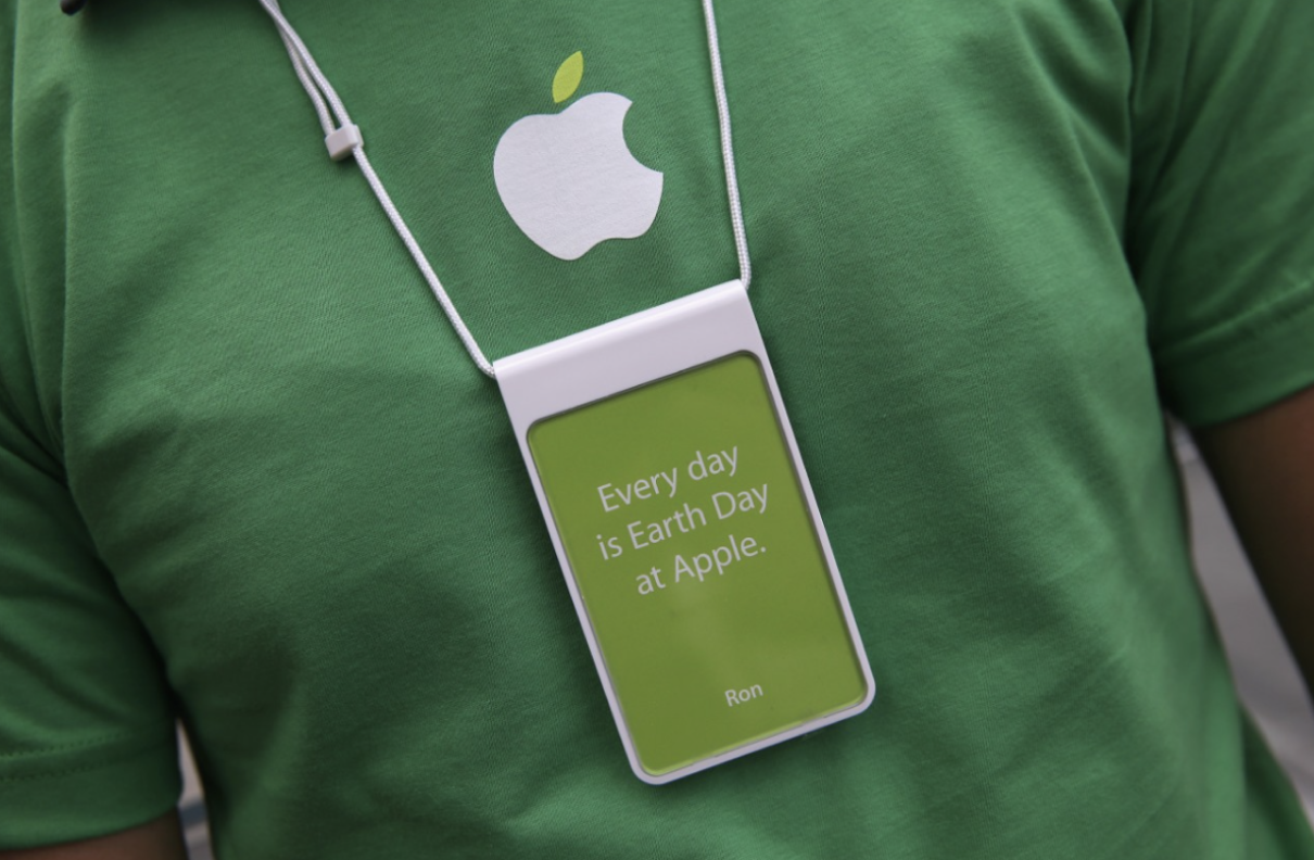 EFreeDesign_Home_Header_Apple_EarthDay.png