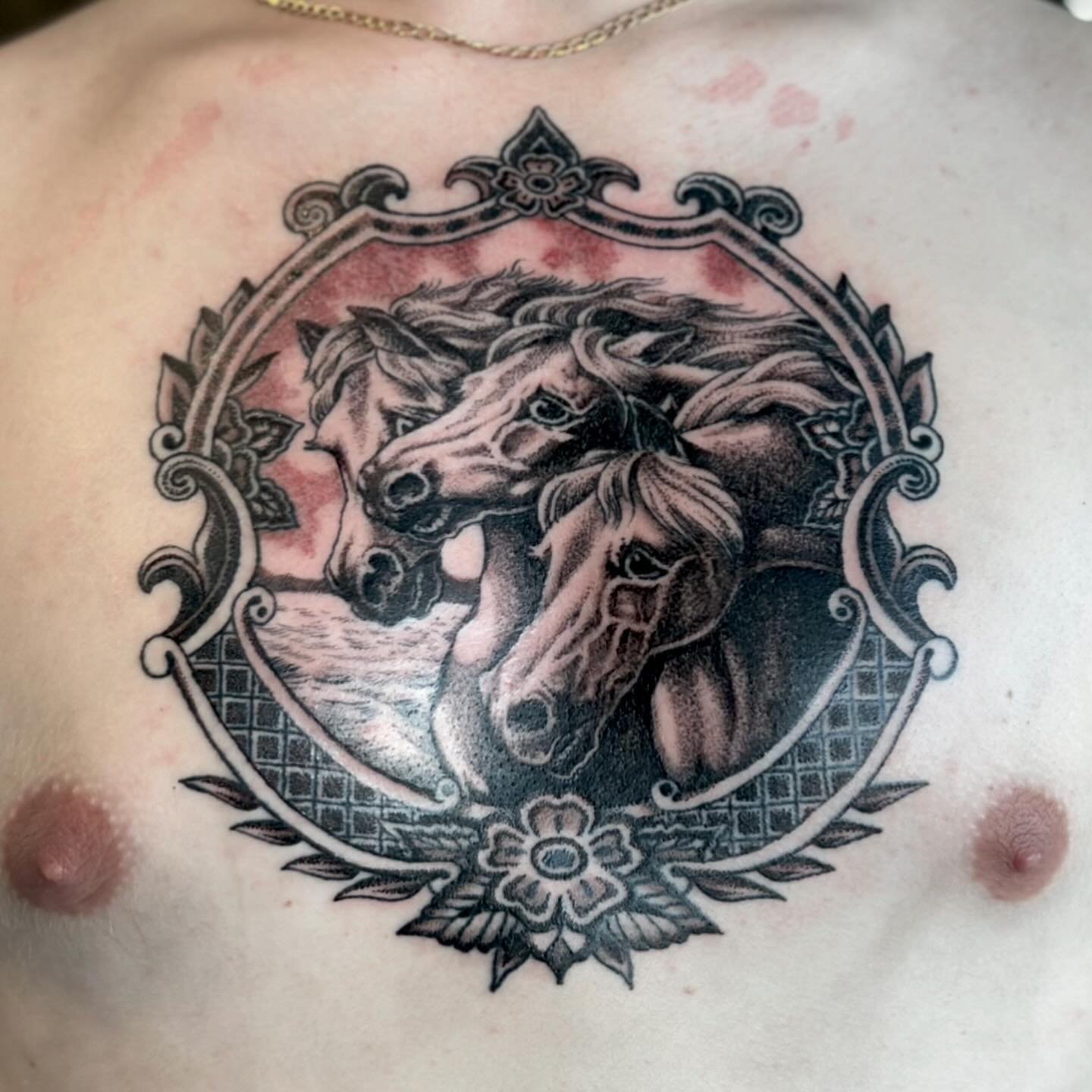 Big thanks to 
Winchester&rsquo;s very own Cowboy 
for getting this version of the much loved 
&lsquo;Pharoah&rsquo;s Horses&rsquo; from my book 
&lsquo;The Language of Tattoos&rsquo;

#olivermunden #mundenbrothers #rocksteadytattoo #worthingtattoo #
