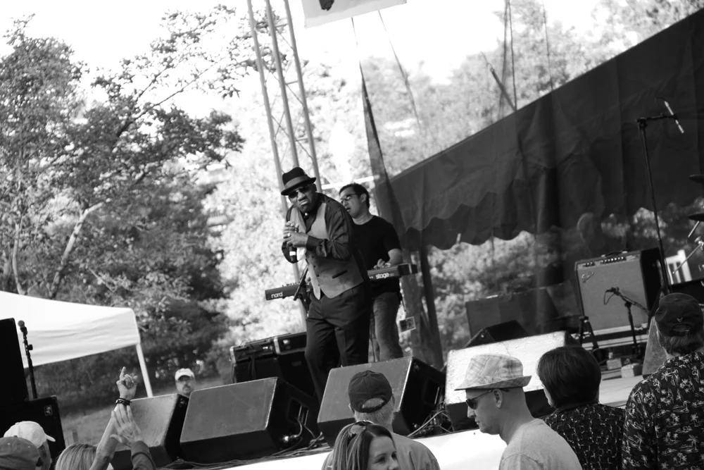 Minimized_Roanoke Blues Fest PS Edits_1455.jpg