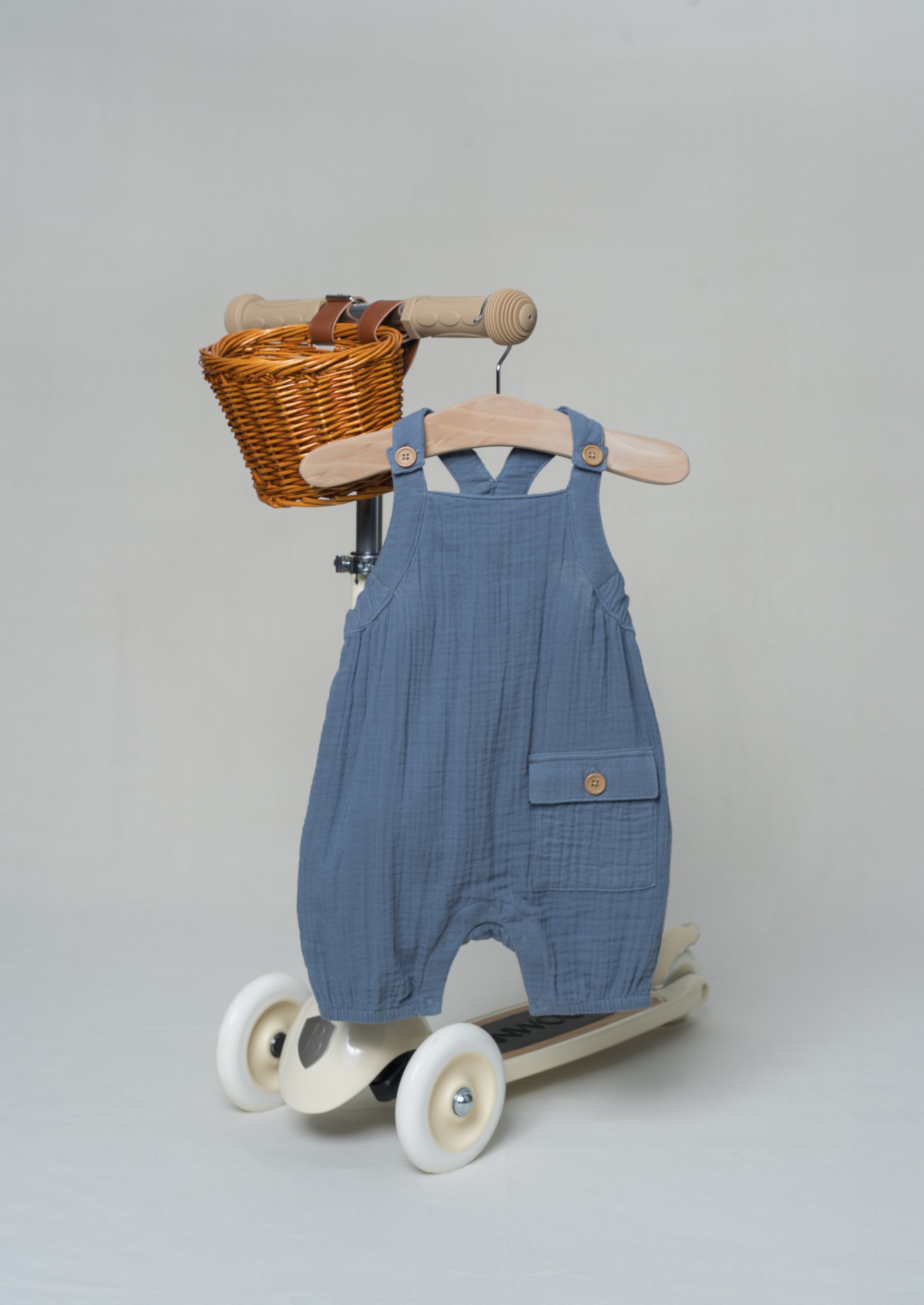 2024 Modern Moments Lookbook_WM2405B_WM248204RA.jpeg