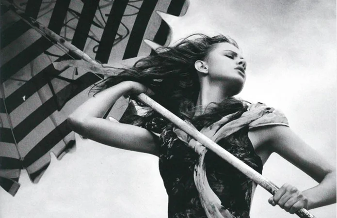 David Sims: Raw Fashion