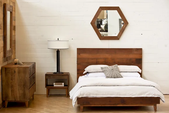 Urban Wood || Reclaimed, one of a kind furniture