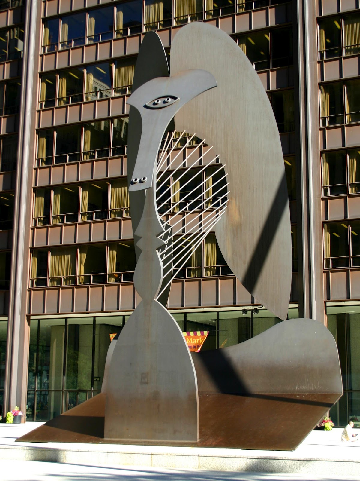 Picasso lived a long time (1881 – 1973) and he produced a TON of art work. His art can be found all over the world. Not only did he paint, but he did sculptures too. Here is a sculpture in Chicago.