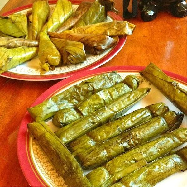 Welcome treats of suman (sweet, sticky rice).