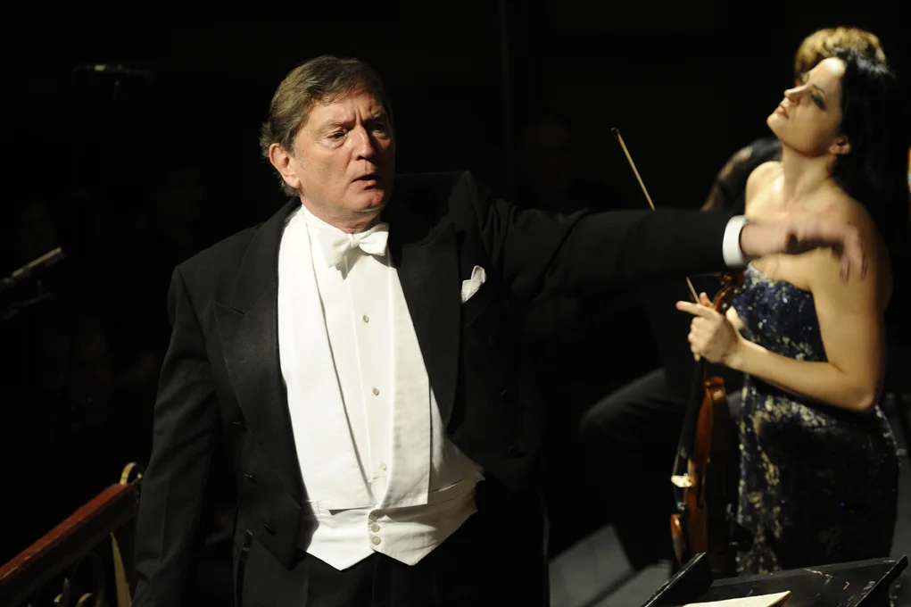 Uroš Lajovic and The Sarajevo Philharmonics with Lana Trotovšek