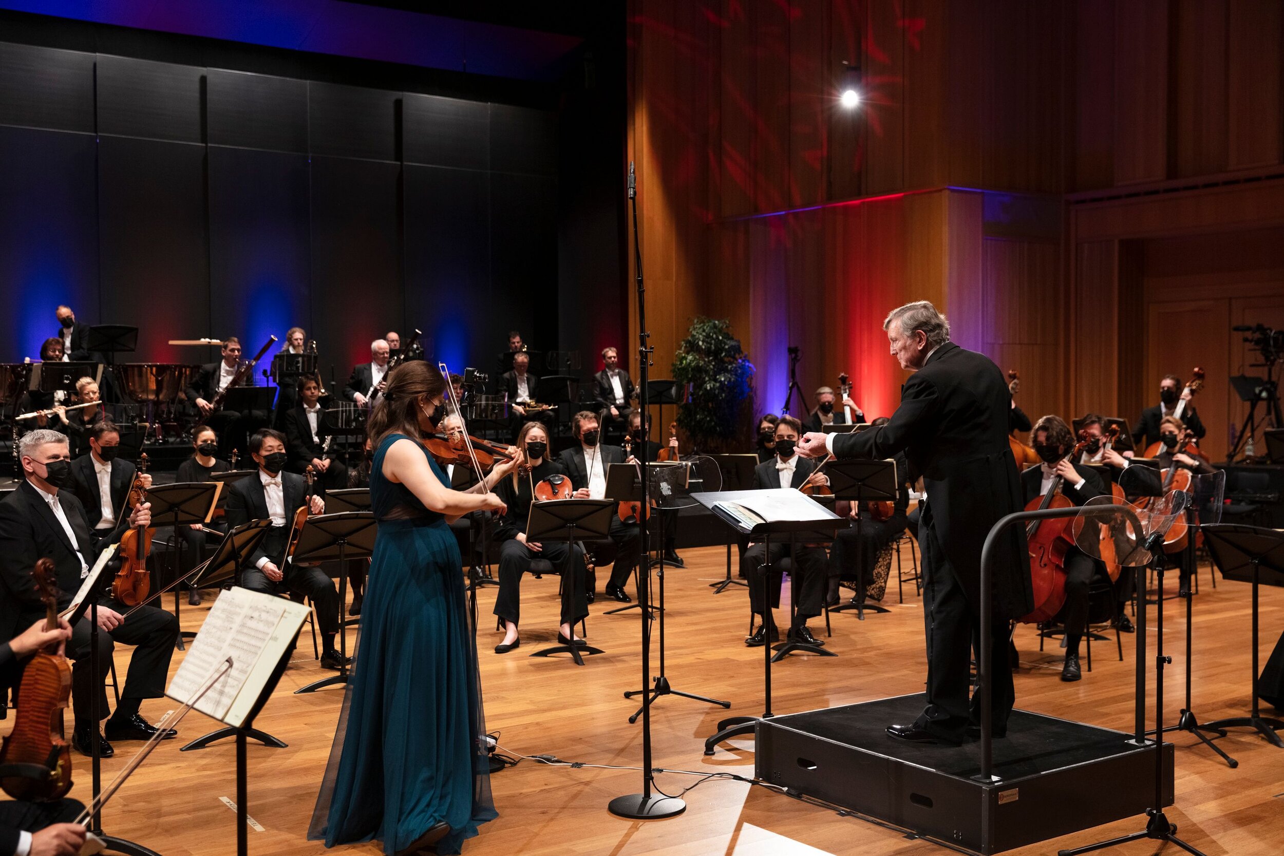 Photos taken at January 19 2021 livestreamed concert hosted by Sinfonieorchester Liechtenstein with violinist Veriko Tchumburidz, Vienna Philharmonic's concertmaster Rainer Honeck and Uroš Lajovic. Photo: © Andreas Domjanić